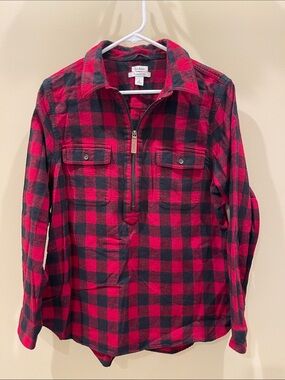 L.L. Bean  women’s Red & Black Buffalo Plaid Half-Zip Shirt